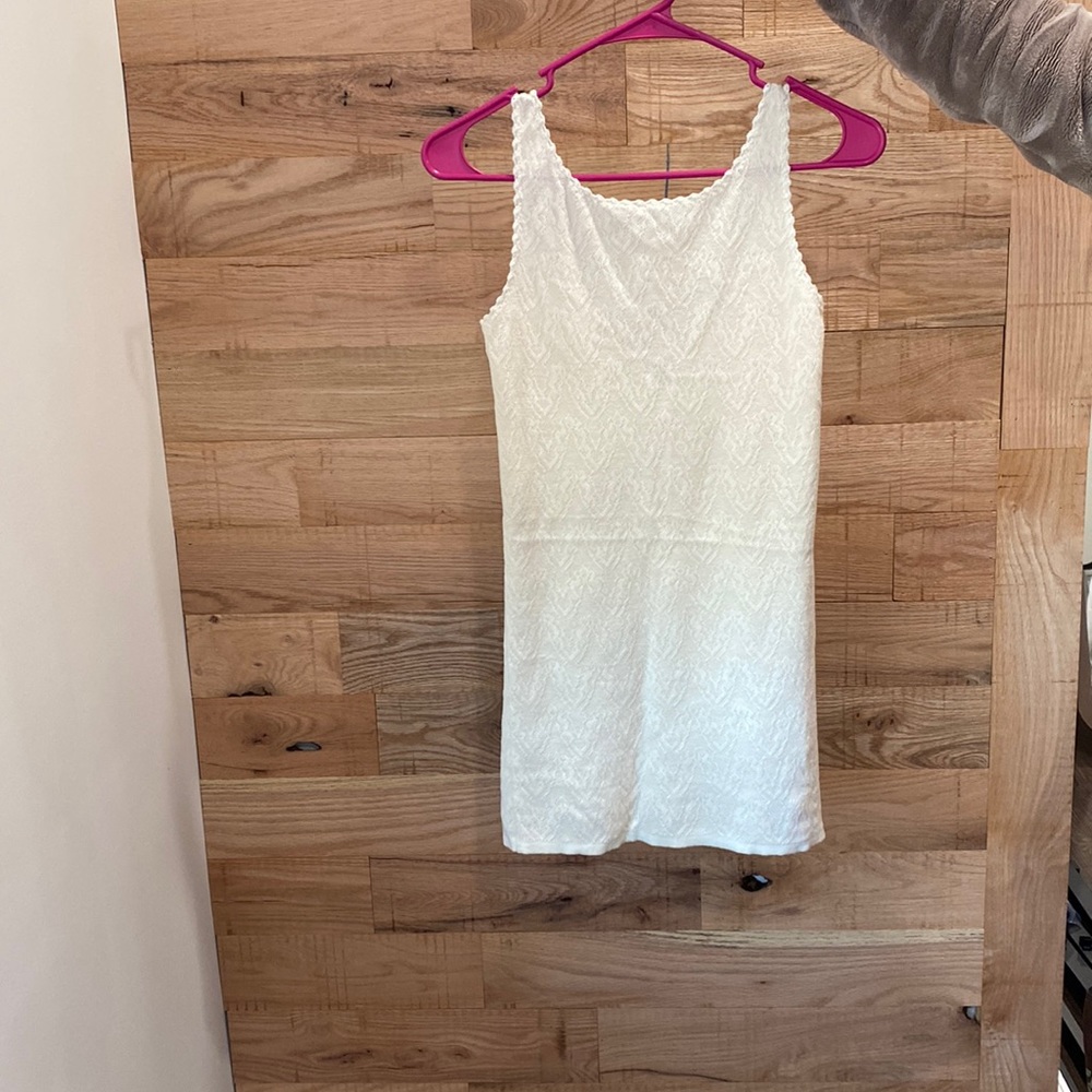 white knit tank top - Picture 1 of 2